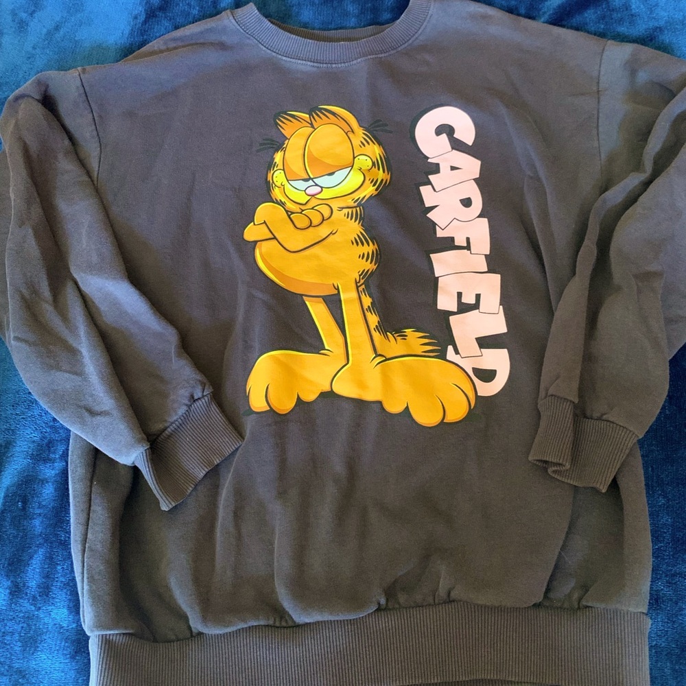 Garfield sweatshirt